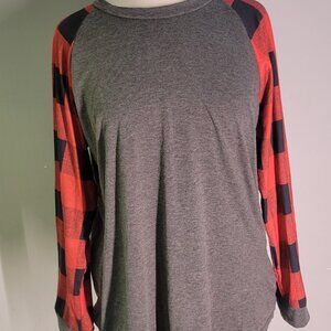 Women's Plaid Long Sleeve Shirt - Size XL